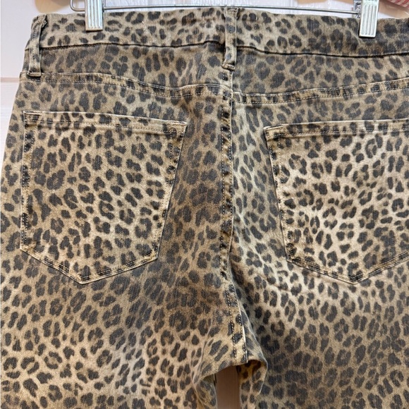 Frame Leopard Print Flare Pants - Picture 7 of 17